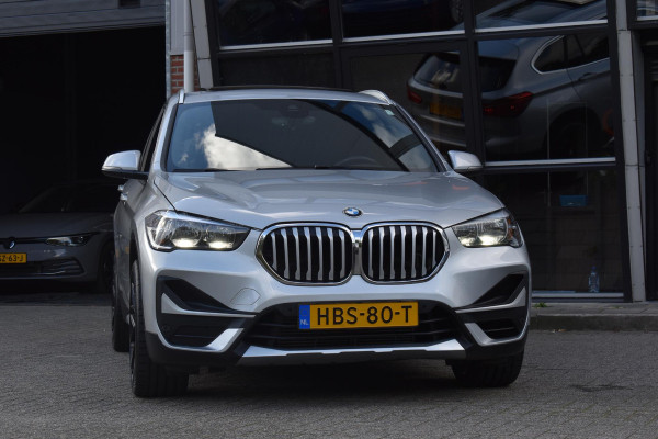BMW X1 xDrive25i High Executive Pano ACC Camera