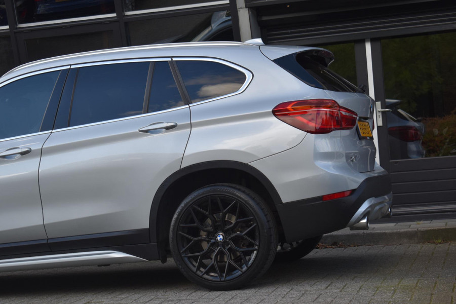 BMW X1 xDrive25i High Executive Pano ACC Camera