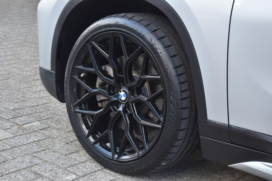 BMW X1 xDrive25i High Executive Pano ACC Camera