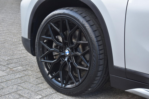 BMW X1 xDrive25i High Executive Pano ACC Camera