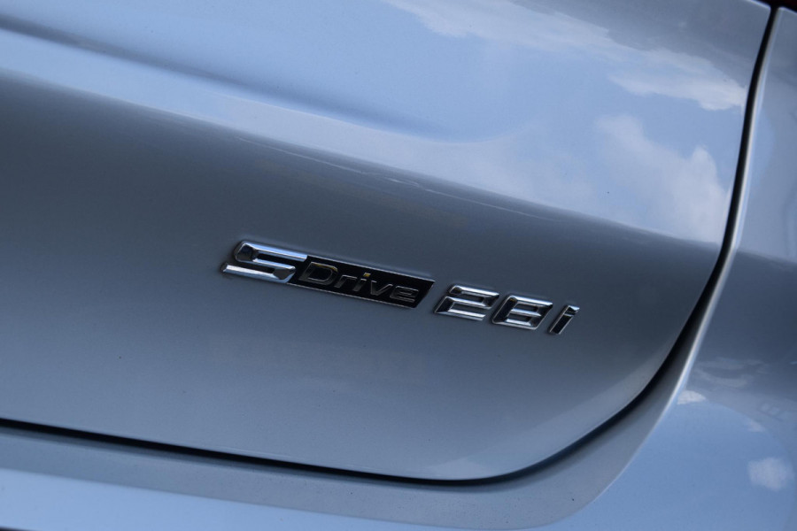 BMW X1 xDrive25i High Executive Pano ACC Camera