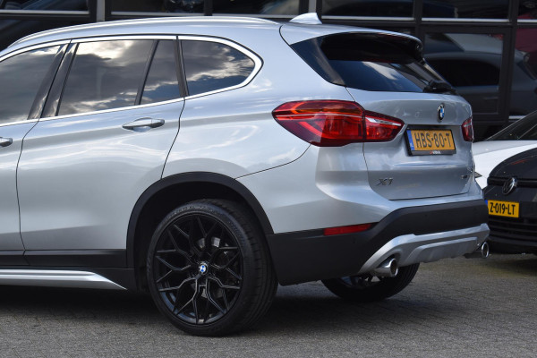 BMW X1 xDrive25i High Executive Pano ACC Camera