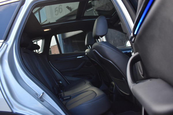 BMW X1 xDrive25i High Executive Pano ACC Camera
