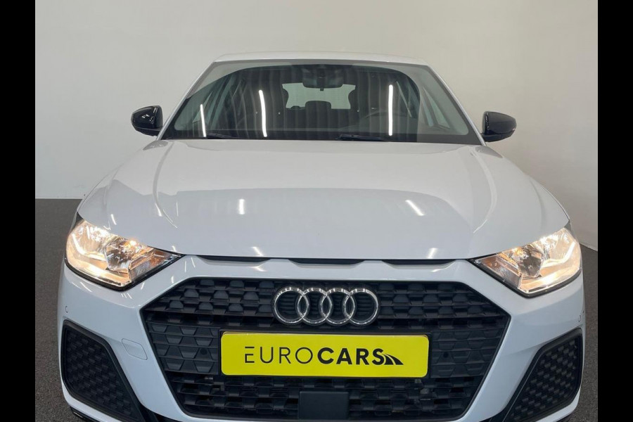 Audi A1 Sportback 30 TFSI 110 pk S-tronic Navigatie Apple Carplay/ Android Auto Parkeersensoren Cruise Control Virtual Cockpit Climate Control Lichtmetalen velgen