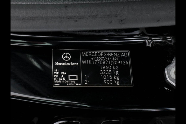 Mercedes-Benz A-Klasse 160 Business Solution (INCL-BTW) *WIDE-SCREEN-COCKPIT | FULL-LED | HEATED-SPORTSEATS | LEATHER-MICROFIBRE | NAVI-FULLMAP | CAMERA | ECC | PDC | CRUISE | CARPLAY | AMBIENT-LIGHT | PRIVACY-GLASS | 18"ALU*