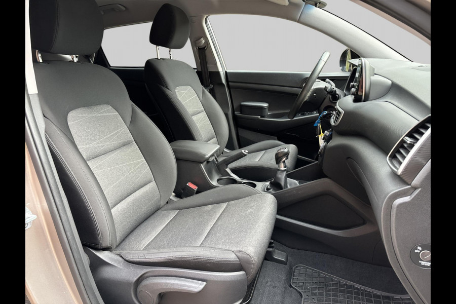 Hyundai Tucson 1.6 GDI Comfort  | navigatie | cruise control | climate control | trekhaak | achteruitrijcamera