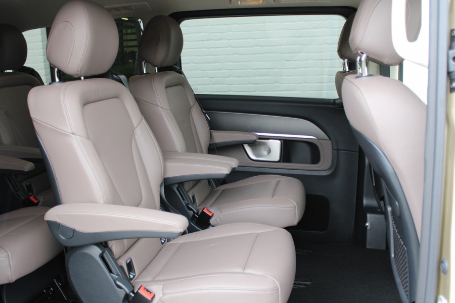 Mercedes-Benz V-Klasse 300d Lang / Exclusive / Luchtvering / Marge Auto / Burmester / Elec Stoel / Vol Opties / NIEUWSTAAT