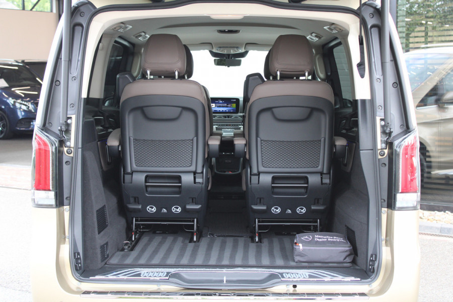 Mercedes-Benz V-Klasse 300d Lang / Exclusive / Luchtvering / Marge Auto / Burmester / Elec Stoel / Vol Opties / NIEUWSTAAT