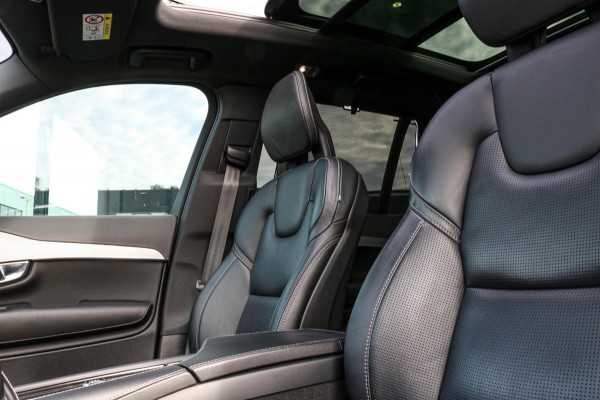 Volvo XC90 2.0 T8 Recharge AWD R-Design - PANO - TREKHAAK - BOWERS WILKINS