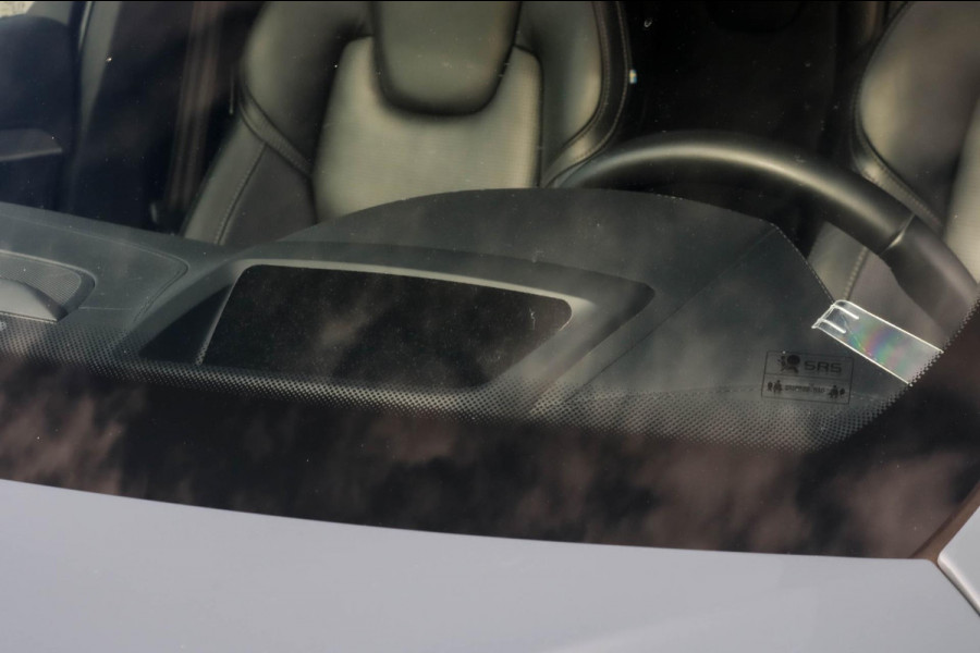 Volvo XC90 2.0 T8 Recharge AWD R-Design - PANO - TREKHAAK - BOWERS WILKINS