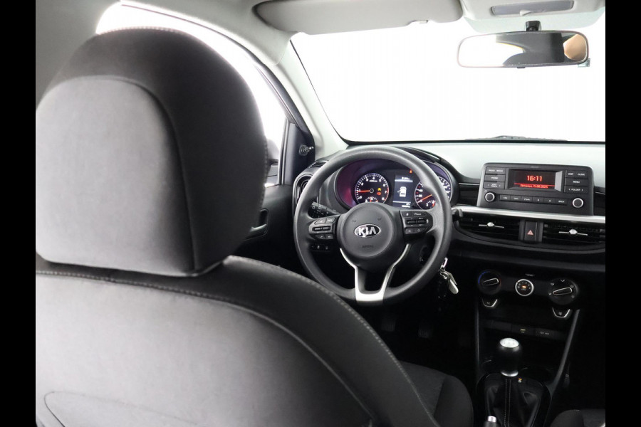 Kia Picanto 1.0 GRAYLINE COMFORTLINE 1e EIG. GARANTIE 7-2031* 5 ZITS.CRUISE CONTROLL.AIRCO Kia Picanto 1.0 GRAYLINE COMFORTLINE 1e EIG. GARANTIE 7-2031* 5 ZITS.CRUISE CONTROLL.AIRCO