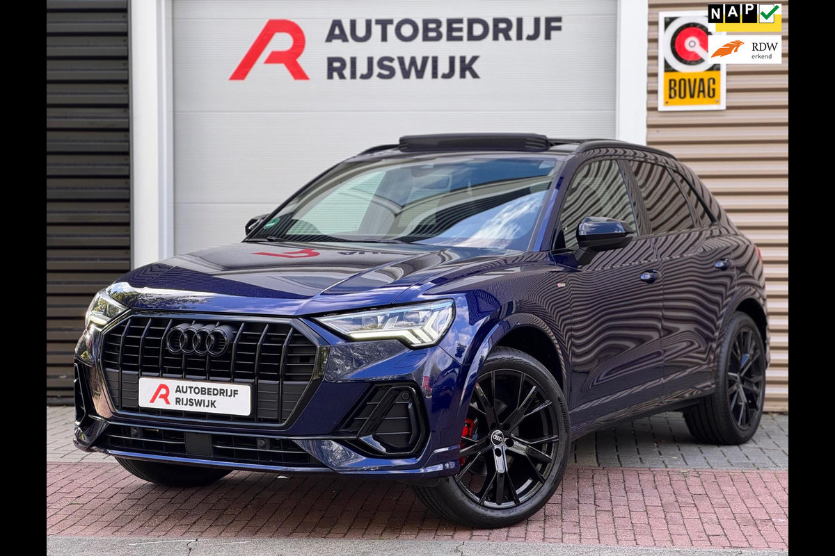 Audi Q3 35 TFSI S edition Pano/Sfeer/Camera/Blindspot Audi Q3 35 TFSI S edition Pano/Sfeer/Camera/Blindspot