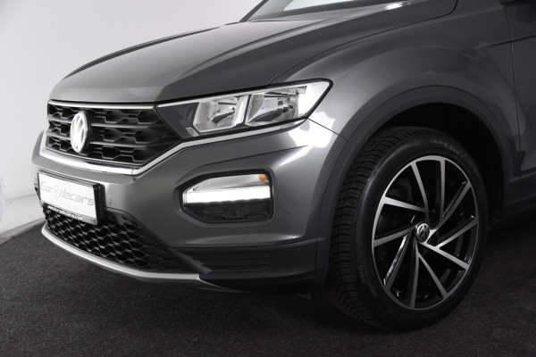 Volkswagen T-Roc 1.0 TSI Style *1ste Eigenaar*Navigatie*Camera* Volkswagen T-Roc 1.0 TSI Style *1ste Eigenaar*Navigatie*Camera*
