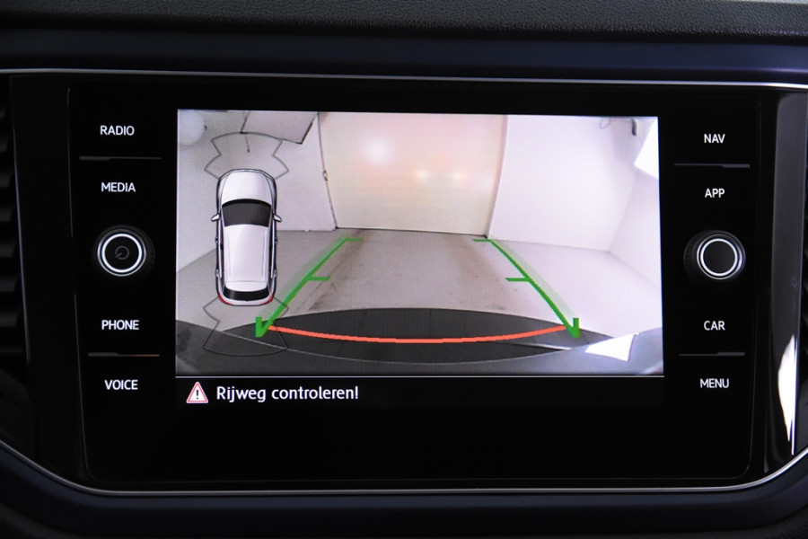 Volkswagen T-Roc 1.0 TSI Style *1ste Eigenaar*Navigatie*Camera* Volkswagen T-Roc 1.0 TSI Style *1ste Eigenaar*Navigatie*Camera*