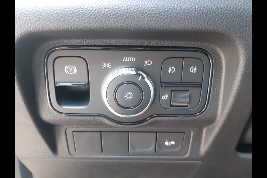 Mercedes-Benz EQT 200 Tour Navigatie Leer/Alcantara Achteruitrijcamera ECC Airco