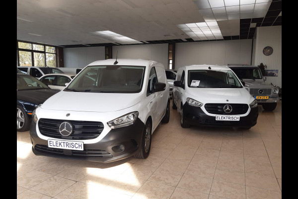 Mercedes-Benz EQT 200 Tour Navigatie Leer/Alcantara Achteruitrijcamera ECC Airco