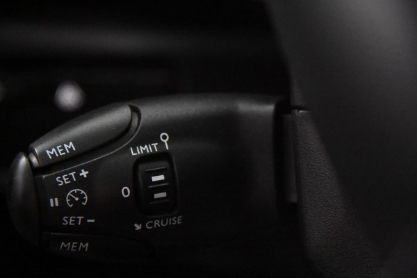 Citroën C5 Aircross 1.2 Feel *1ste Eigenaar*Leer*Navigatie*Camera* Citroën C5 Aircross 1.2 Feel *1ste Eigenaar*Leer*Navigatie*Camera*