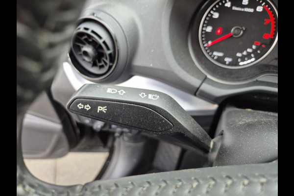 Audi Q2 1.0 TFSI Sport Pro Line | automaat | navigatie | PDC | sportstoelen | cruise control | dealer onderhouden