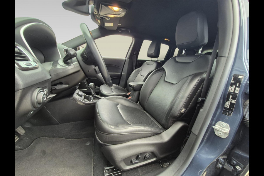 Jeep Compass 4xe 240 Plug-in Hybrid Electric S Jeep Compass 4xe 240 Plug-in Hybrid Electric S