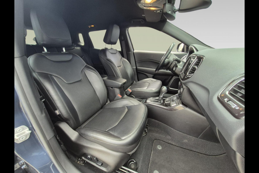 Jeep Compass 4xe 240 Plug-in Hybrid Electric S Jeep Compass 4xe 240 Plug-in Hybrid Electric S