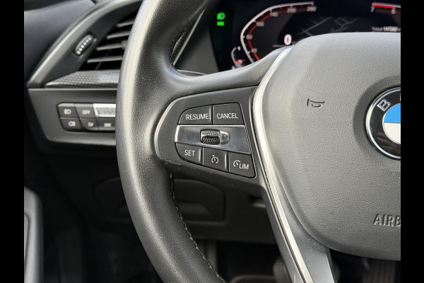 BMW 1-serie 118i Executive Edition | Navi | Led | Live Cockpit |