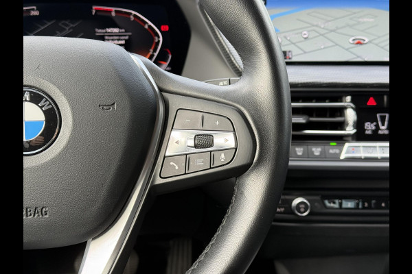 BMW 1-serie 118i Executive Edition | Navi | Led | Live Cockpit |