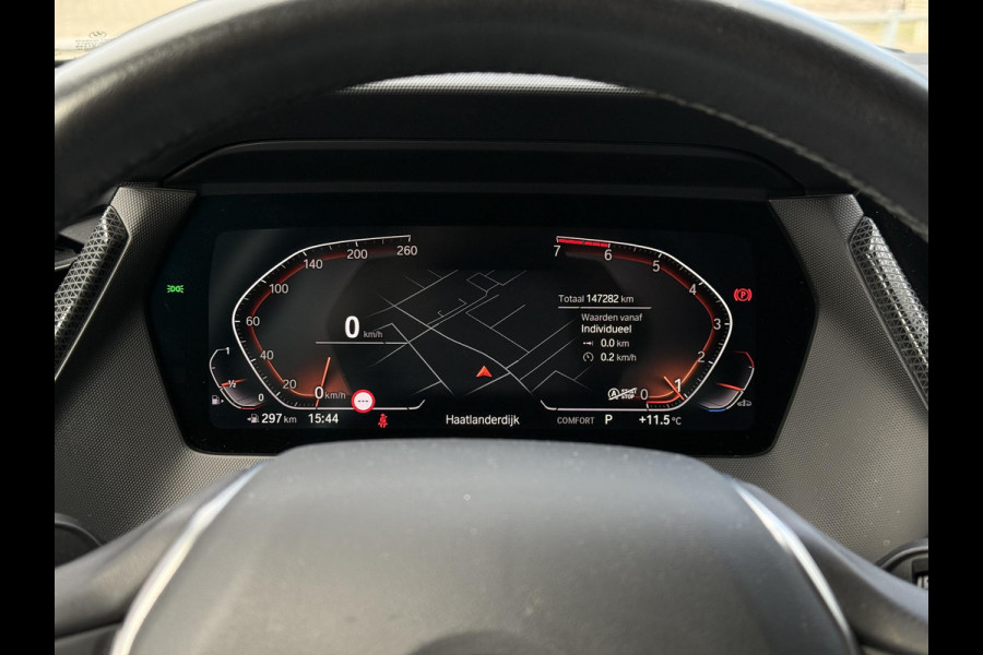 BMW 1-serie 118i Executive Edition | Navi | Led | Live Cockpit |