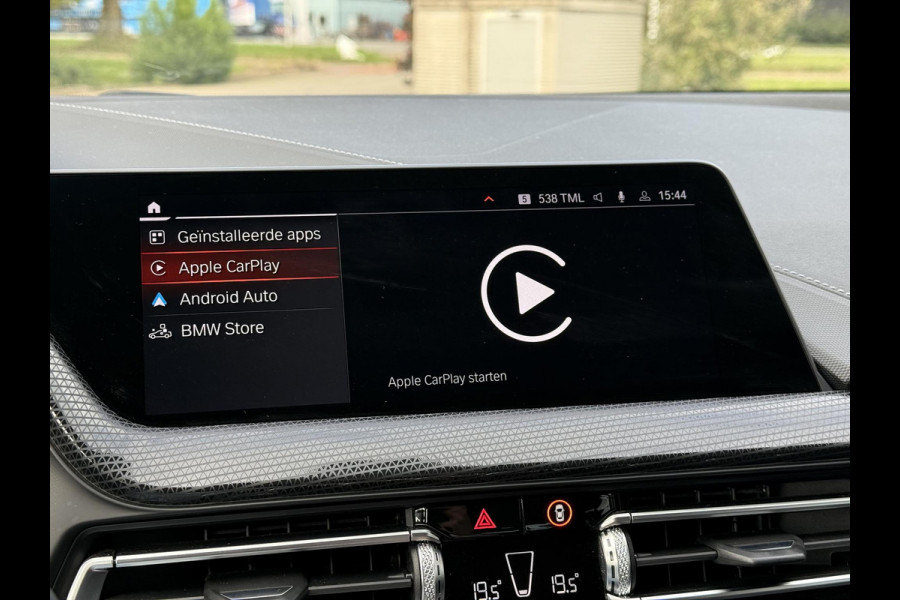 BMW 1-serie 118i Executive Edition | Navi | Led | Live Cockpit |