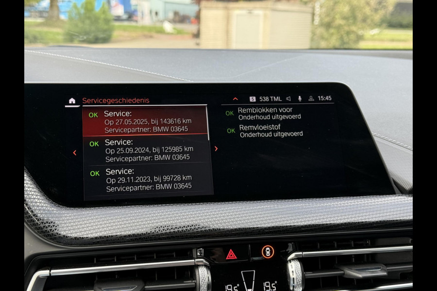 BMW 1-serie 118i Executive Edition | Navi | Led | Live Cockpit |