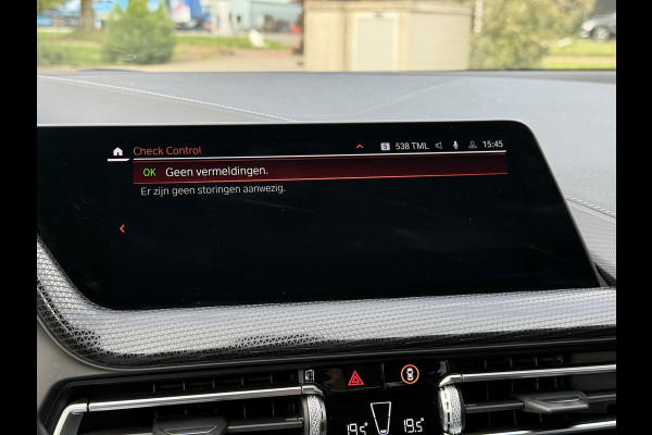 BMW 1-serie 118i Executive Edition | Navi | Led | Live Cockpit |