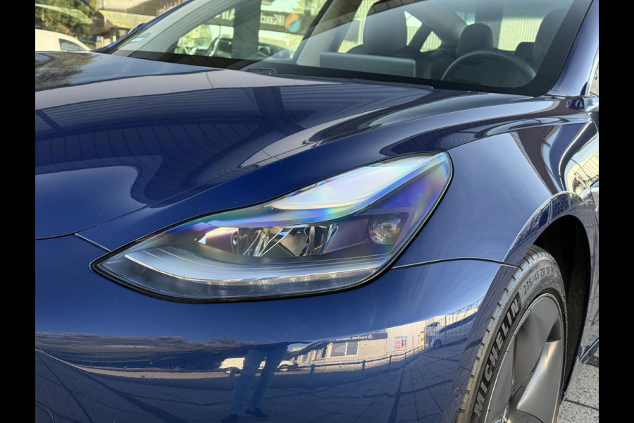 Tesla Model 3 Range Plus RWD | Autopilot | Panorama | Leder | Facelift |