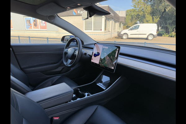 Tesla Model 3 Range Plus RWD | Autopilot | Panorama | Leder | Facelift |