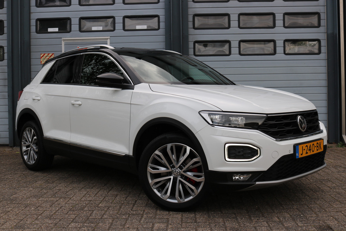 Volkswagen T-Roc 1.5 TSI Sport Autom Xenon Keyless Virtual cockpit Navi Camera Bj:2020 Volkswagen T-Roc 1.5 TSI Sport Autom Xenon Keyless Virtual cockpit Navi Camera Bj:2020