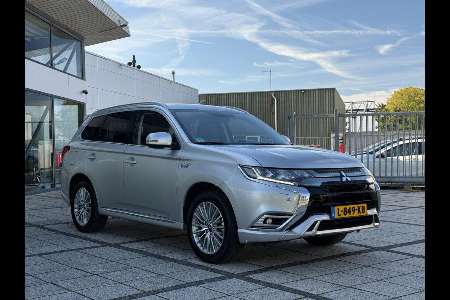 Mitsubishi Outlander 2.4 PHEV Aut. Intense | Carplay | Trekhaak | Camera |