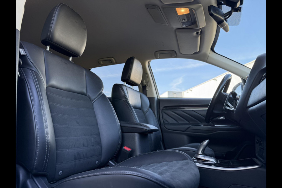 Mitsubishi Outlander 2.4 PHEV Aut. Intense | Carplay | Trekhaak | Camera |