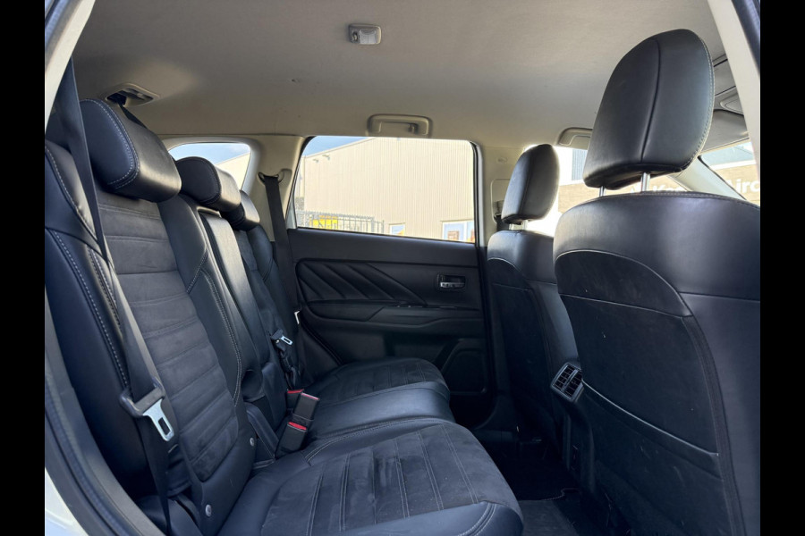 Mitsubishi Outlander 2.4 PHEV Aut. Intense | Carplay | Trekhaak | Camera |