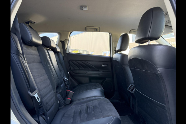 Mitsubishi Outlander 2.4 PHEV Aut. Intense | Carplay | Trekhaak | Camera |