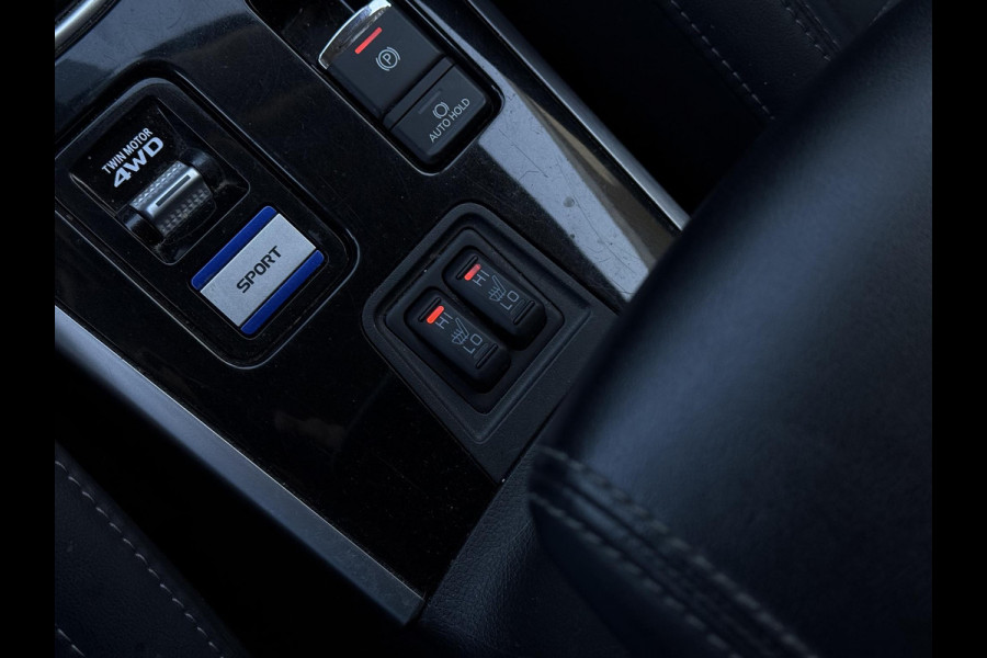 Mitsubishi Outlander 2.4 PHEV Aut. Intense | Carplay | Trekhaak | Camera |