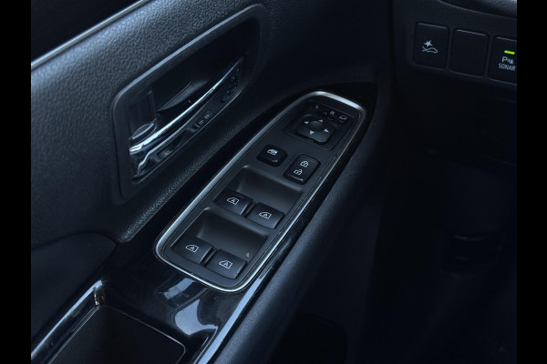 Mitsubishi Outlander 2.4 PHEV Aut. Intense | Carplay | Trekhaak | Camera |
