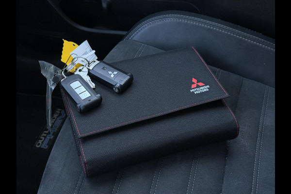 Mitsubishi Outlander 2.4 PHEV Aut. Intense | Carplay | Trekhaak | Camera |