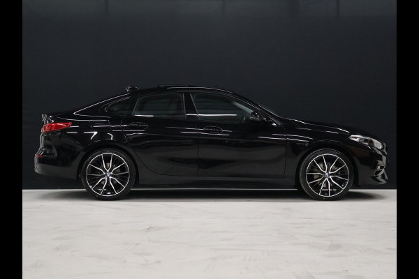 BMW 2 Serie Gran Coupé 218i M Sport [SCHUIFKANTELDAK, APPLE CARPLAY, ANDROID AUTO, VOL LEDER, VIRTUAL COCKPIT, CAMERA, NIEUWSTAAT]