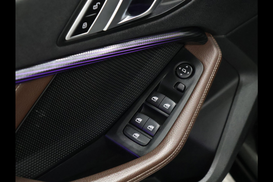 BMW 2 Serie Gran Coupé 218i M Sport [SCHUIFKANTELDAK, APPLE CARPLAY, ANDROID AUTO, VOL LEDER, VIRTUAL COCKPIT, CAMERA, NIEUWSTAAT]