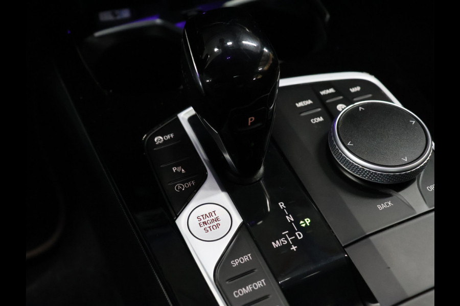 BMW 2 Serie Gran Coupé 218i M Sport [SCHUIFKANTELDAK, APPLE CARPLAY, ANDROID AUTO, VOL LEDER, VIRTUAL COCKPIT, CAMERA, NIEUWSTAAT]