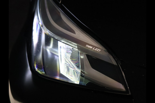 BMW 2 Serie Gran Coupé 218i M Sport [SCHUIFKANTELDAK, APPLE CARPLAY, ANDROID AUTO, VOL LEDER, VIRTUAL COCKPIT, CAMERA, NIEUWSTAAT]