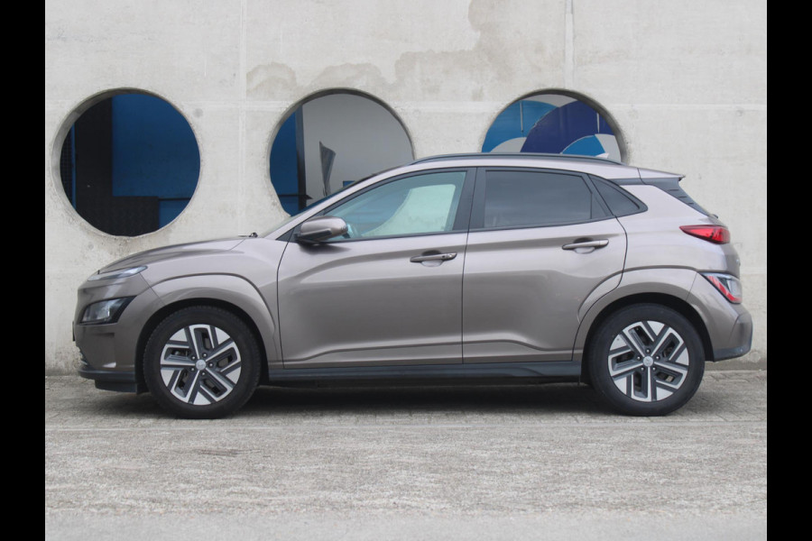Hyundai Kona EV Fashion 64 kWh | SOH 97.4 % | NAVIGATIE | ACHTERUITRIJCAMERA |