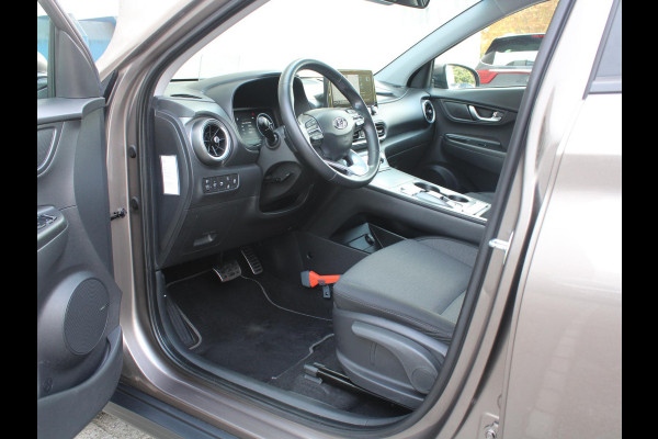 Hyundai Kona EV Fashion 64 kWh | SOH 97.4 % | NAVIGATIE | ACHTERUITRIJCAMERA |