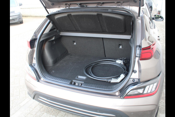 Hyundai Kona EV Fashion 64 kWh | SOH 97.4 % | NAVIGATIE | ACHTERUITRIJCAMERA |
