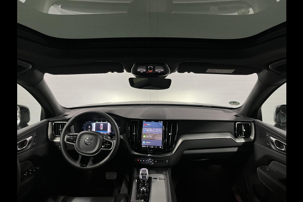 Volvo XC60 2.0 T6 Plug-in hybrid AWD Plus Black Edition | Open dak | Adapt. Cruise control | Stoel-/Stuurverwarming | Memory seats | 21" | Google