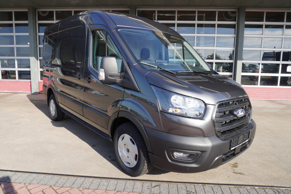 Ford Transit 350M 2.0 TDCI 165pk L2H2 Trend Automaat nr. V800 | Camera | Cruise | Trekhaak | Laadruimte pakket