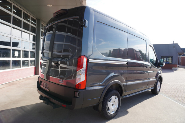 Ford Transit 350M 2.0 TDCI 165pk L2H2 Trend Automaat nr. V800 | Camera | Cruise | Trekhaak | Laadruimte pakket